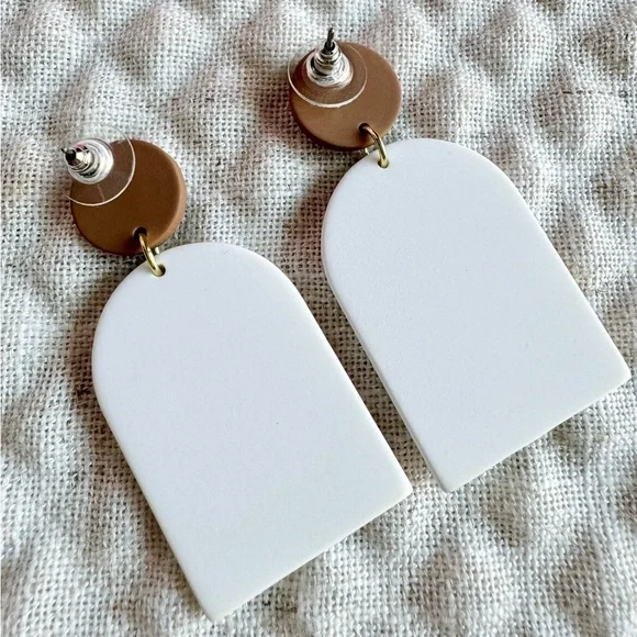 New Fall Thanksgiving Pumpkin Pie, Spice Latte, Cinnamon Roll, Leaf Earrings - Picture 5 of 5